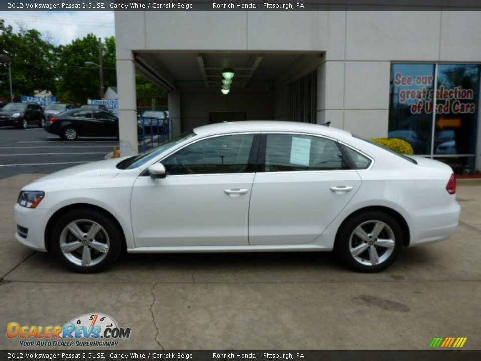 2012 Volkswagen Passat 2.5L SE Candy White / Cornsilk Beige Photo #2