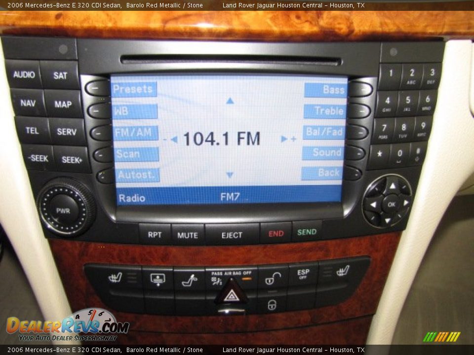 Audio System of 2006 Mercedes-Benz E 320 CDI Sedan Photo #19