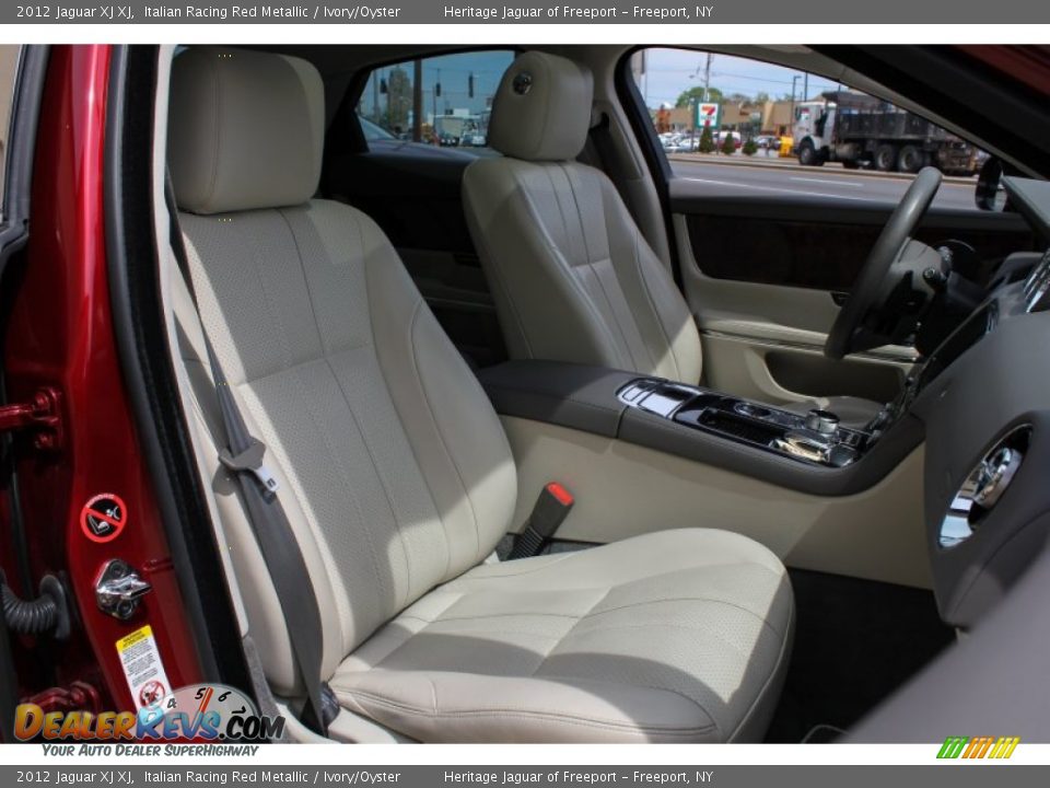 2012 Jaguar XJ XJ Italian Racing Red Metallic / Ivory/Oyster Photo #10
