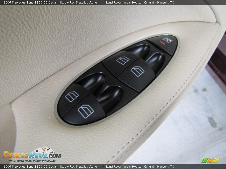 Controls of 2006 Mercedes-Benz E 320 CDI Sedan Photo #31