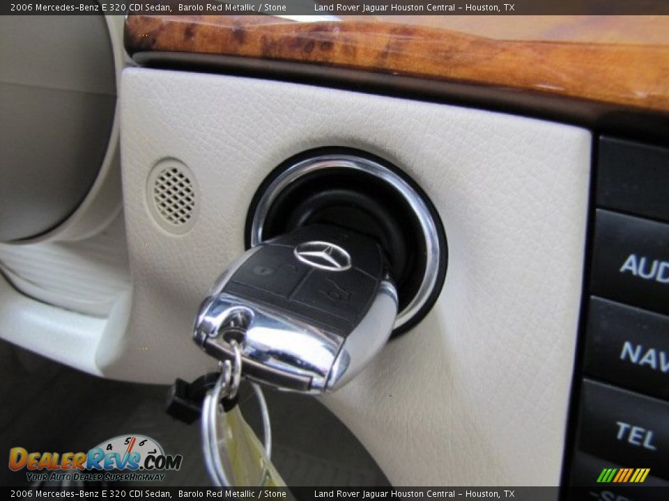 Keys of 2006 Mercedes-Benz E 320 CDI Sedan Photo #34