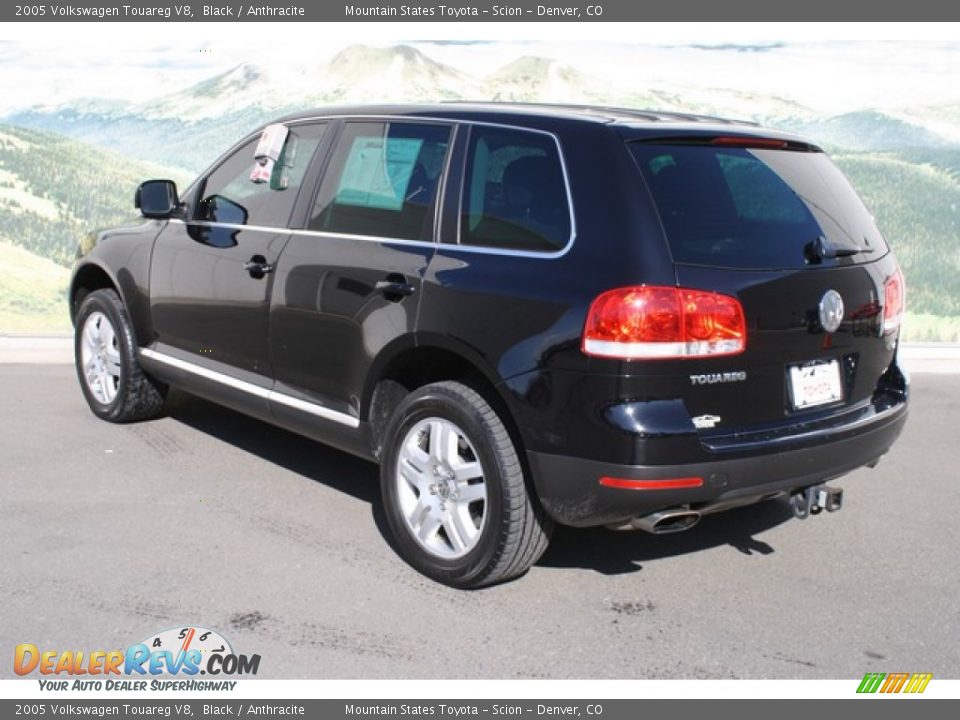 2005 Volkswagen Touareg V8 Black / Anthracite Photo #4