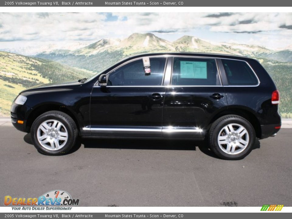 2005 Volkswagen Touareg V8 Black / Anthracite Photo #6