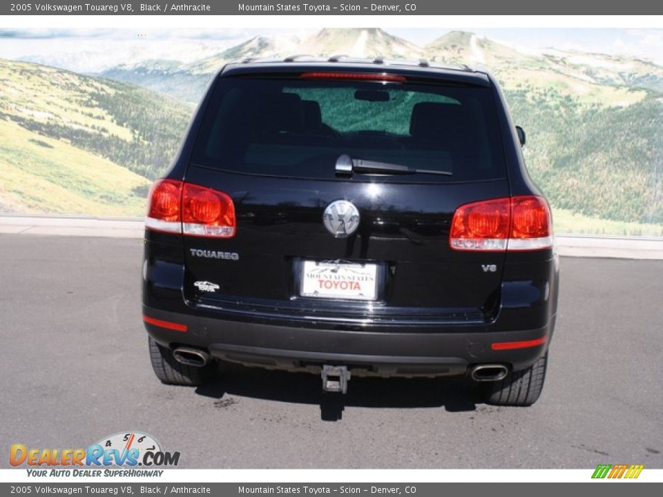 2005 Volkswagen Touareg V8 Black / Anthracite Photo #8