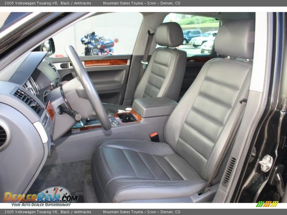 2005 Volkswagen Touareg V8 Black / Anthracite Photo #11