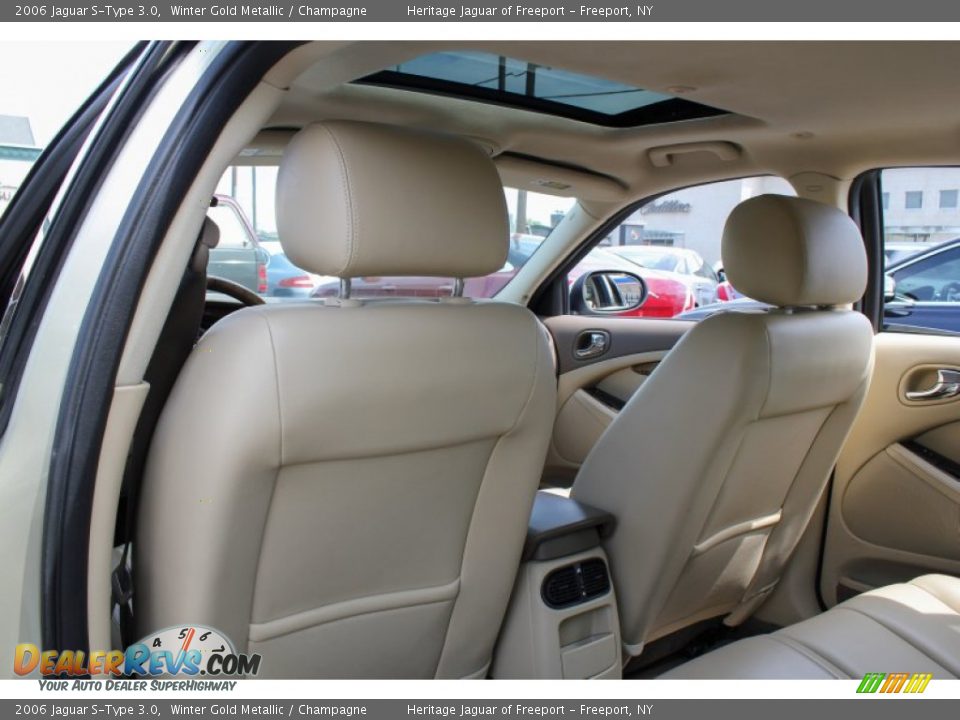2006 Jaguar S-Type 3.0 Winter Gold Metallic / Champagne Photo #16
