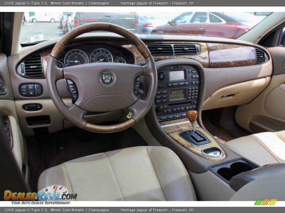 2006 Jaguar S-Type 3.0 Winter Gold Metallic / Champagne Photo #24