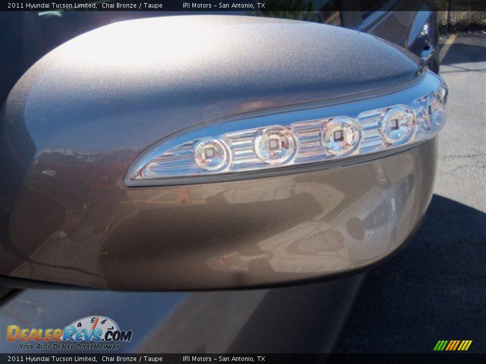 2011 Hyundai Tucson Limited Chai Bronze / Taupe Photo #4
