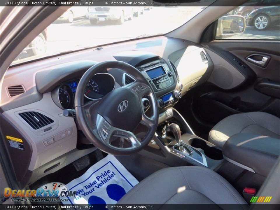 2011 Hyundai Tucson Limited Chai Bronze / Taupe Photo #10