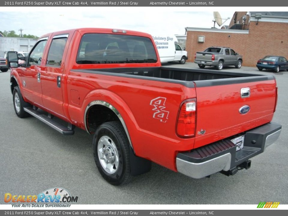 2011 Ford F250 Super Duty XLT Crew Cab 4x4 Vermillion Red / Steel Gray Photo #4