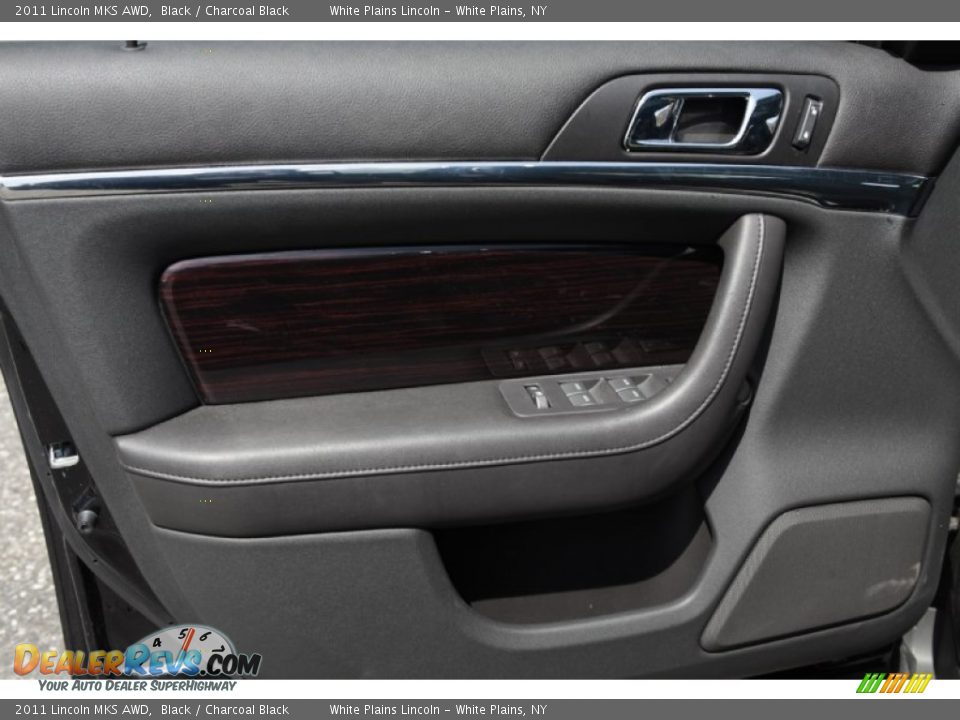 2011 Lincoln MKS AWD Black / Charcoal Black Photo #14