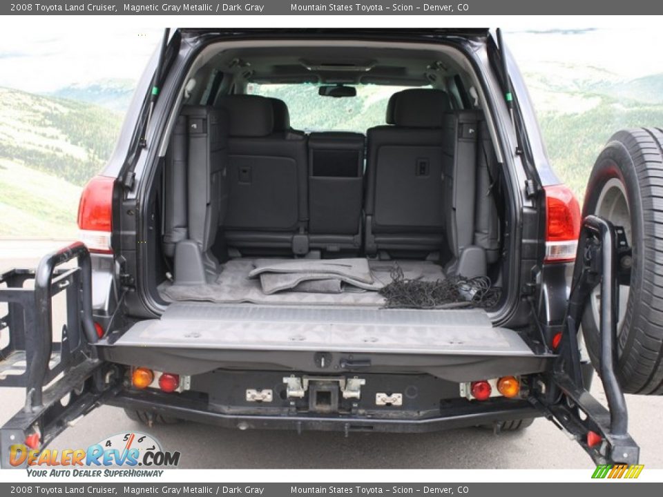 2008 Toyota Land Cruiser Magnetic Gray Metallic / Dark Gray Photo #23