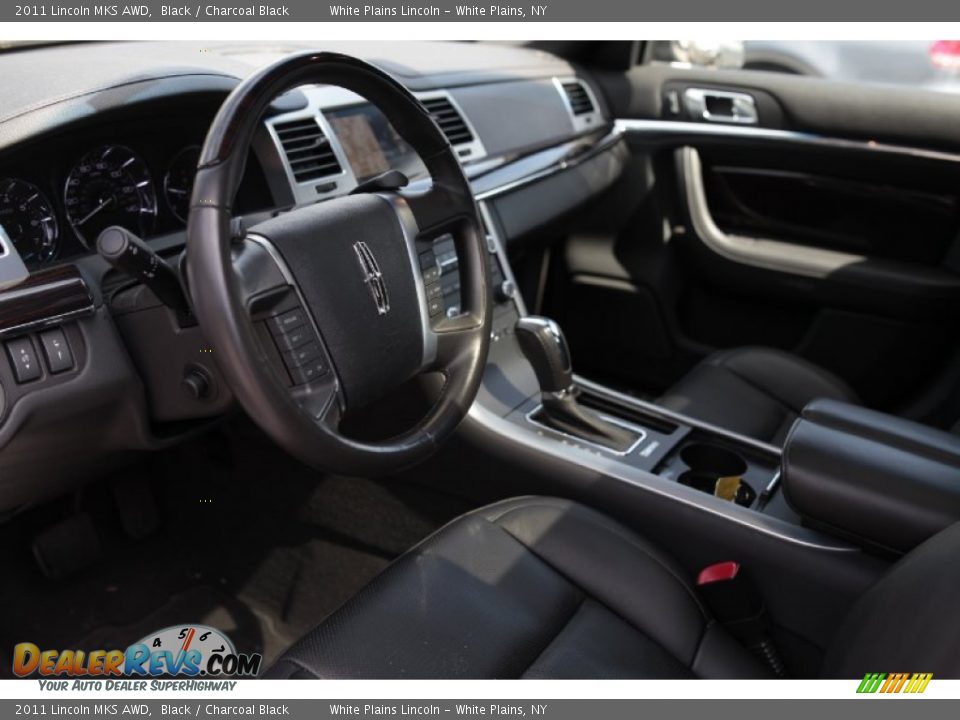 2011 Lincoln MKS AWD Black / Charcoal Black Photo #17