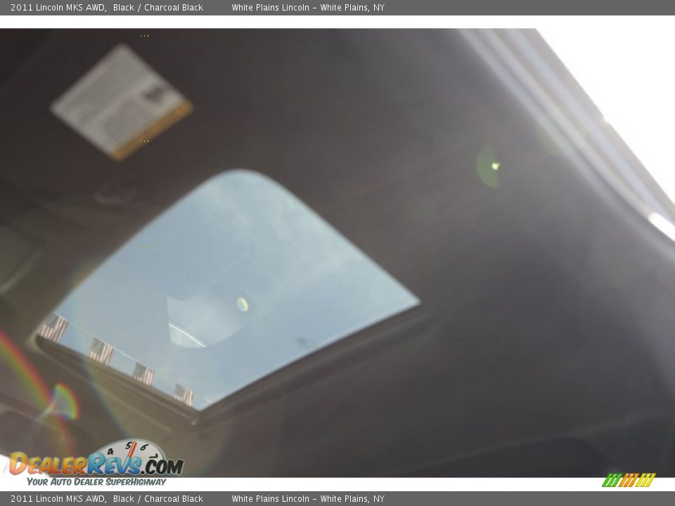2011 Lincoln MKS AWD Black / Charcoal Black Photo #19