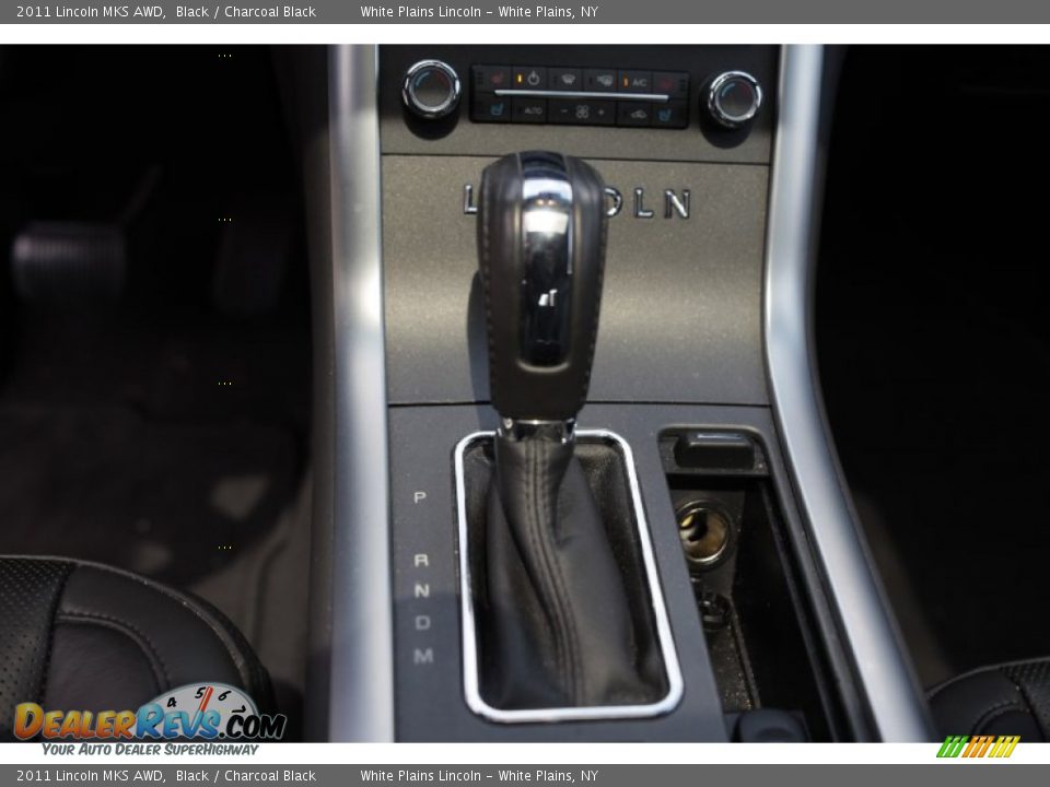 2011 Lincoln MKS AWD Black / Charcoal Black Photo #25