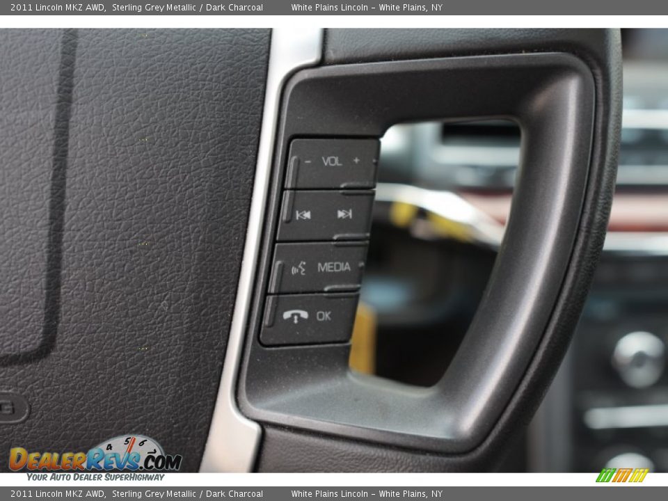 2011 Lincoln MKZ AWD Sterling Grey Metallic / Dark Charcoal Photo #25