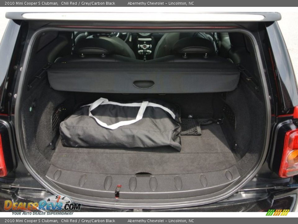 2010 Mini Cooper S Clubman Chili Red / Grey/Carbon Black Photo #17