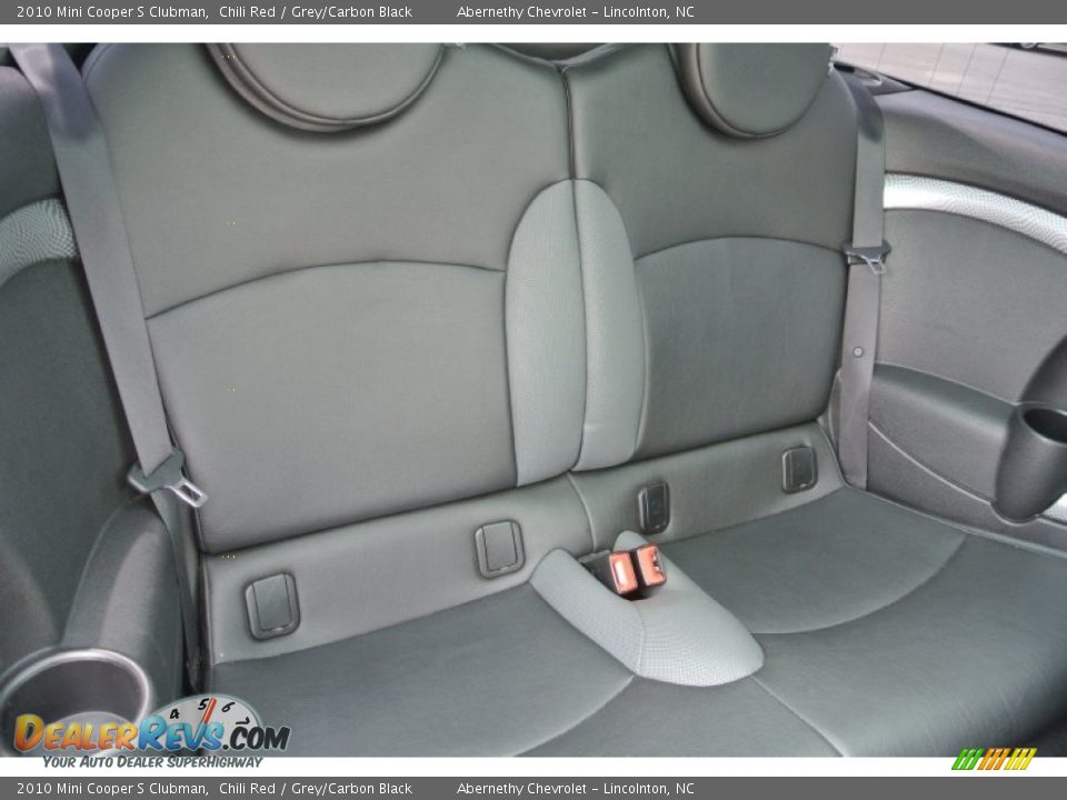 2010 Mini Cooper S Clubman Chili Red / Grey/Carbon Black Photo #18