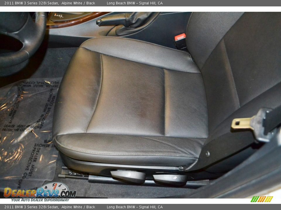 2011 BMW 3 Series 328i Sedan Alpine White / Black Photo #12