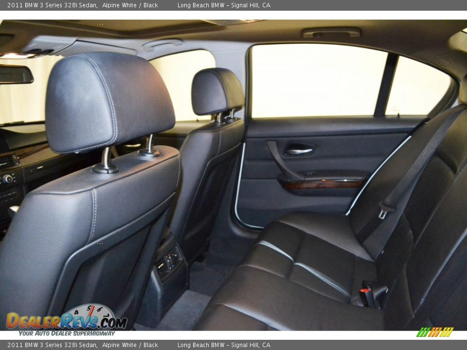 2011 BMW 3 Series 328i Sedan Alpine White / Black Photo #14