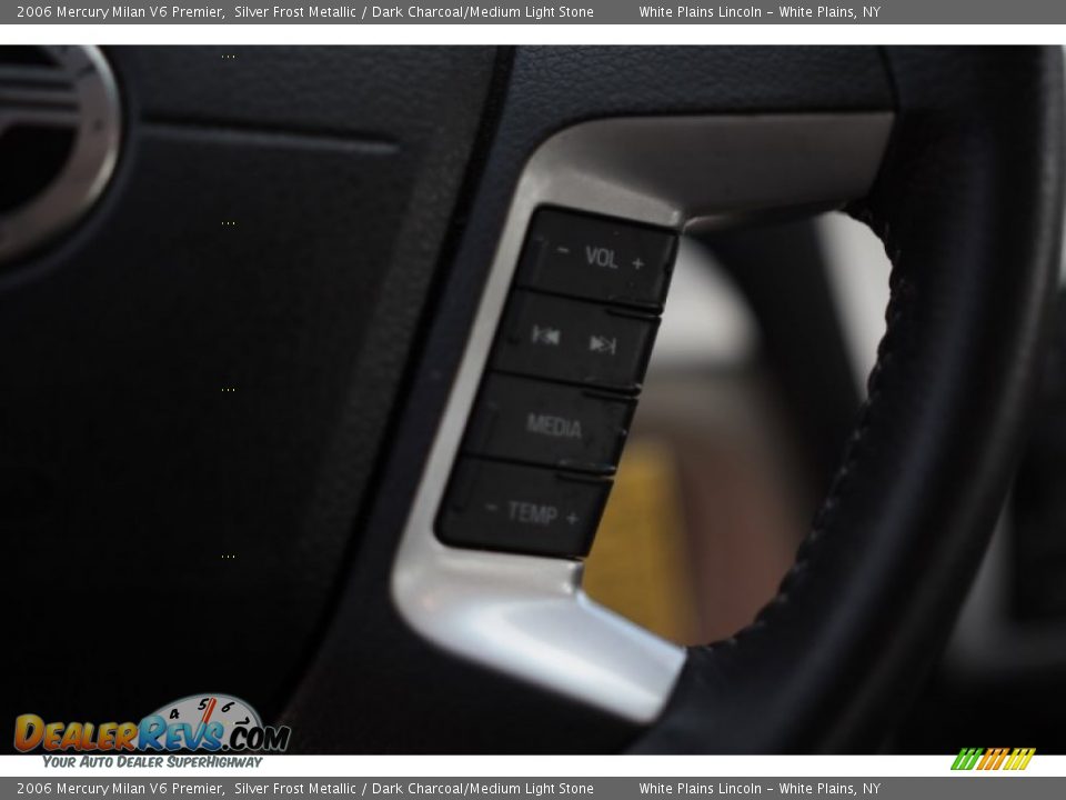 2006 Mercury Milan V6 Premier Silver Frost Metallic / Dark Charcoal/Medium Light Stone Photo #24