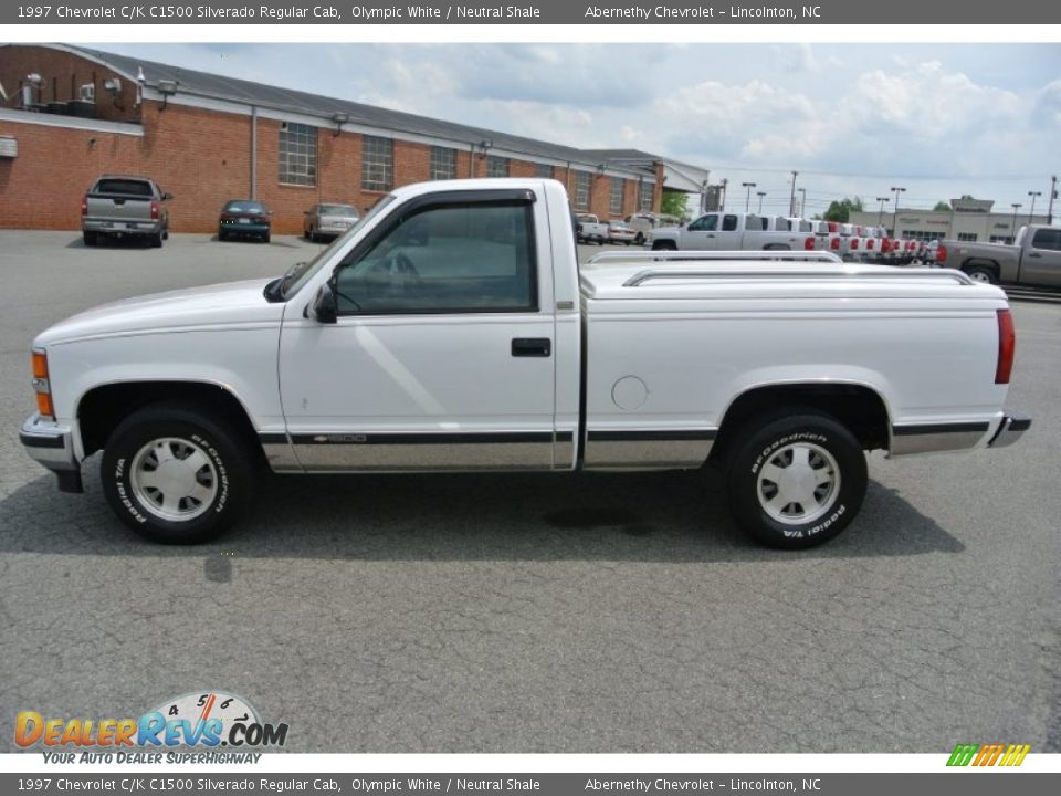 Olympic White 1997 Chevrolet C/K C1500 Silverado Regular Cab Photo #3