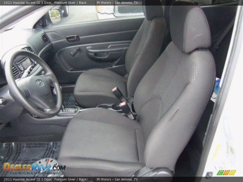 2011 Hyundai Accent GS 3 Door Platinum Silver / Black Photo #9