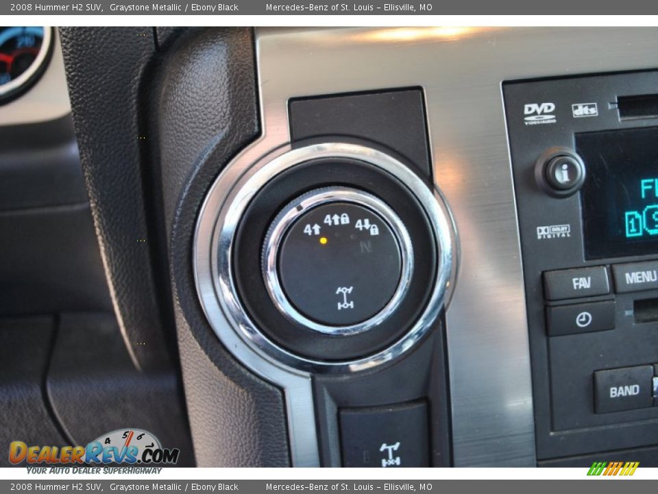 Controls of 2008 Hummer H2 SUV Photo #31