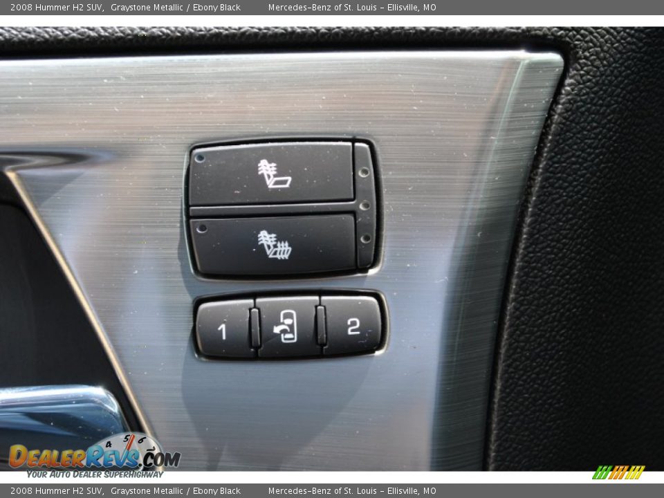 Controls of 2008 Hummer H2 SUV Photo #34