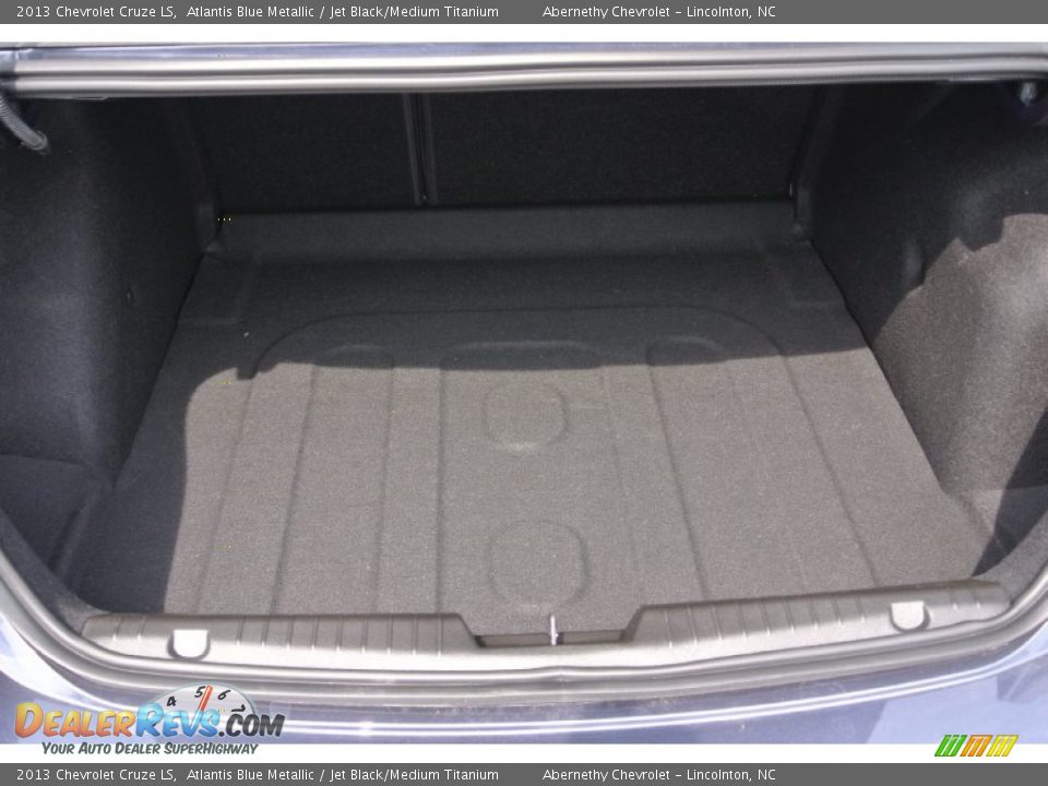 2013 Chevrolet Cruze LS Atlantis Blue Metallic / Jet Black/Medium Titanium Photo #16
