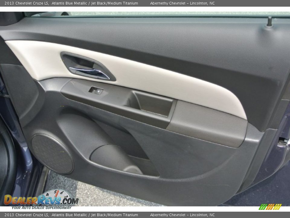 2013 Chevrolet Cruze LS Atlantis Blue Metallic / Jet Black/Medium Titanium Photo #18