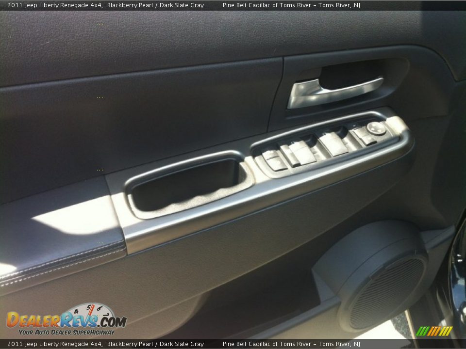 2011 Jeep Liberty Renegade 4x4 Blackberry Pearl / Dark Slate Gray Photo #11