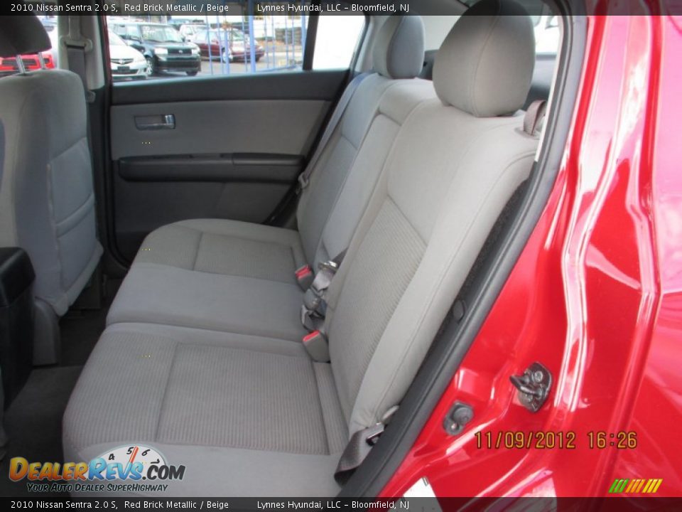 2010 Nissan Sentra 2.0 S Red Brick Metallic / Beige Photo #12