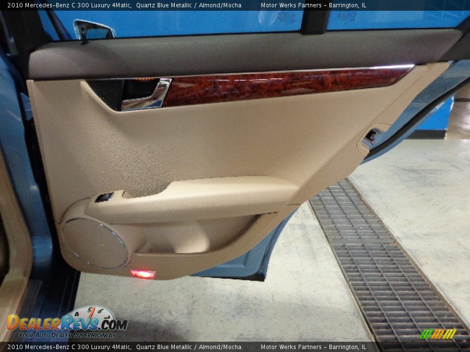 2010 Mercedes-Benz C 300 Luxury 4Matic Quartz Blue Metallic / Almond/Mocha Photo #23
