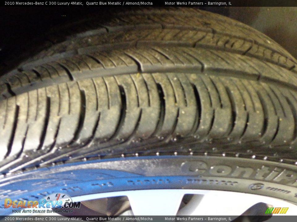 2010 Mercedes-Benz C 300 Luxury 4Matic Quartz Blue Metallic / Almond/Mocha Photo #29