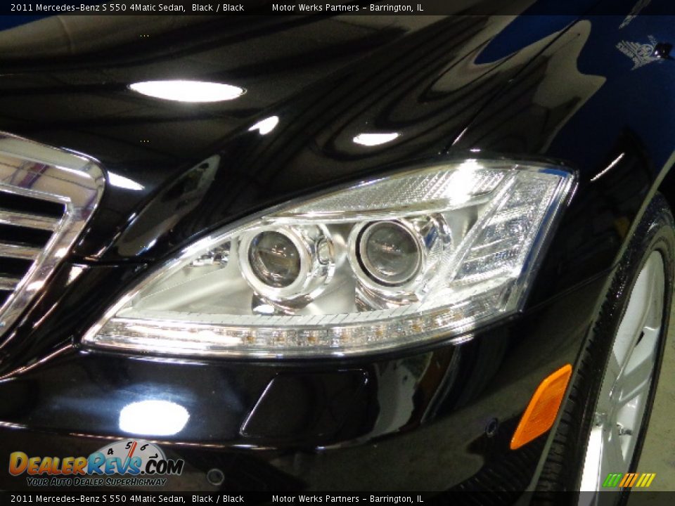 2011 Mercedes-Benz S 550 4Matic Sedan Black / Black Photo #4