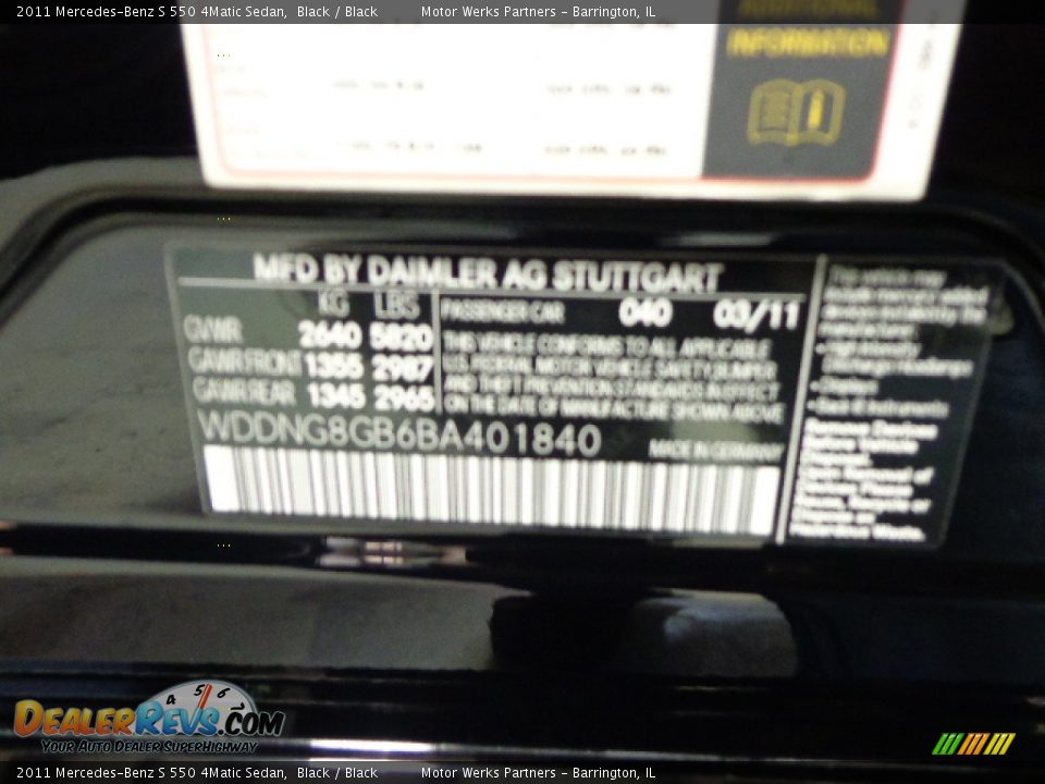 2011 Mercedes-Benz S 550 4Matic Sedan Black / Black Photo #13