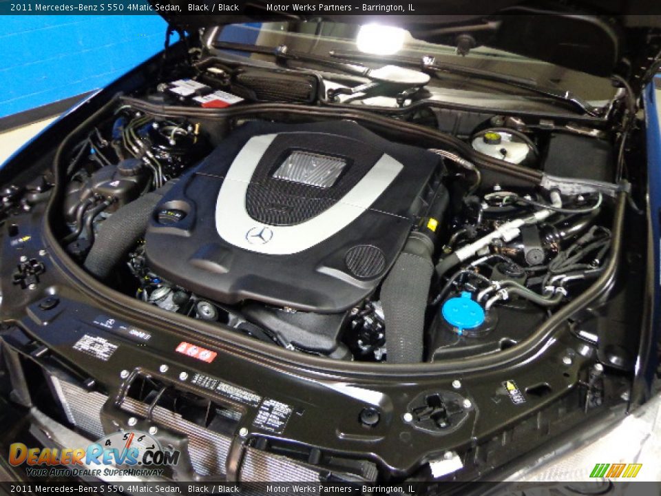 2011 Mercedes-Benz S 550 4Matic Sedan Black / Black Photo #18