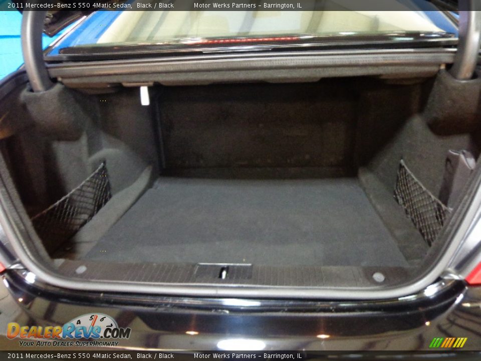 2011 Mercedes-Benz S 550 4Matic Sedan Black / Black Photo #28