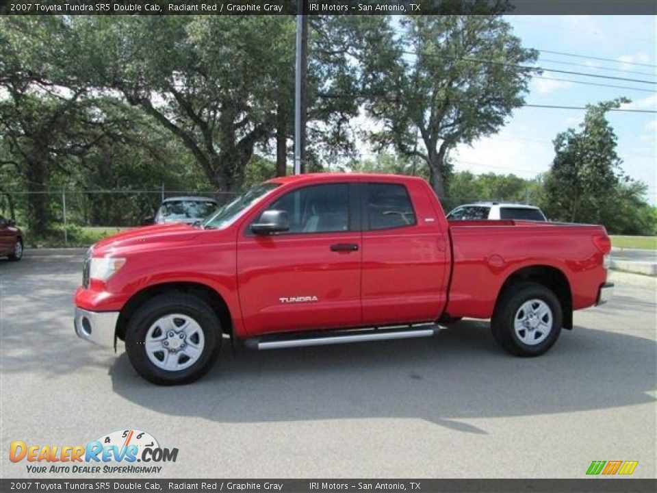 2007 Toyota Tundra SR5 Double Cab Radiant Red / Graphite Gray Photo #4