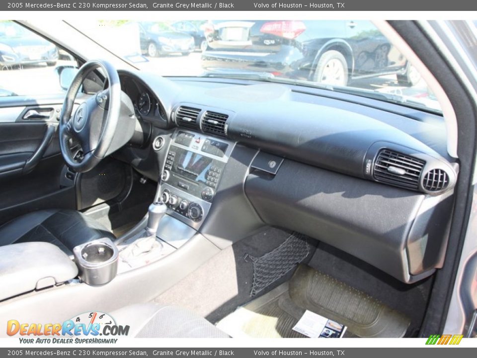 2005 Mercedes-Benz C 230 Kompressor Sedan Granite Grey Metallic / Black Photo #10