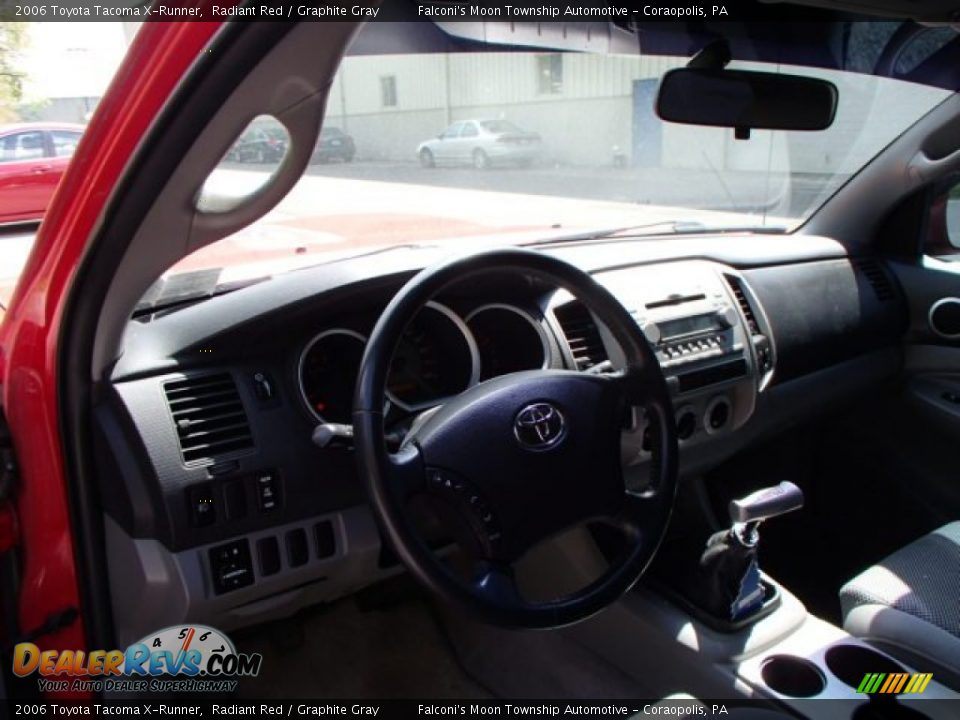 2006 Toyota Tacoma X-Runner Radiant Red / Graphite Gray Photo #10