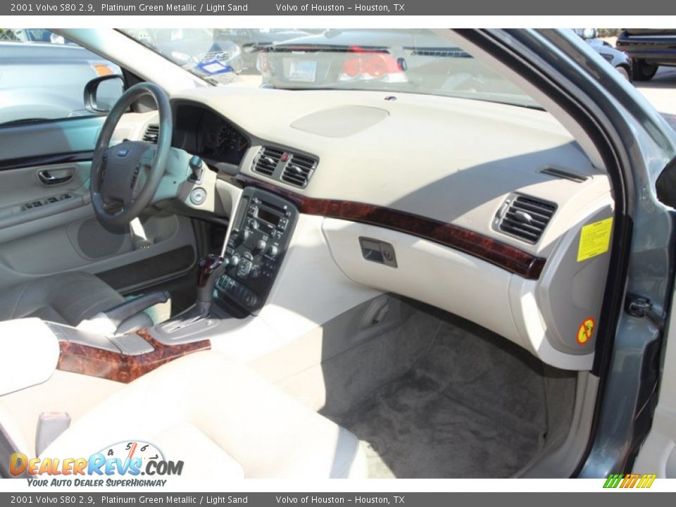 2001 Volvo S80 2.9 Platinum Green Metallic / Light Sand Photo #10