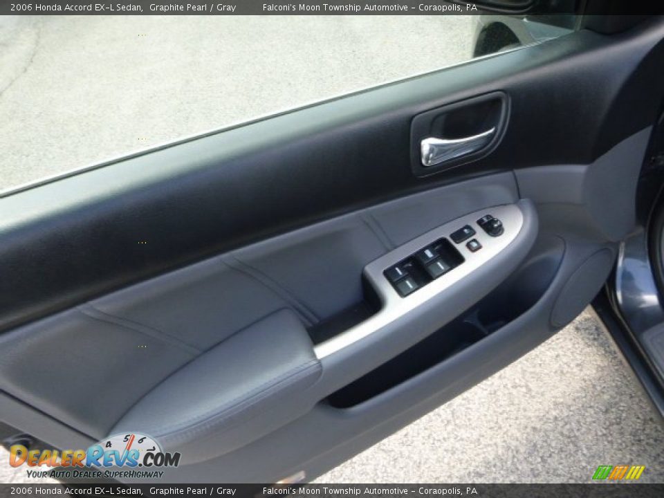 2006 Honda Accord EX-L Sedan Graphite Pearl / Gray Photo #19