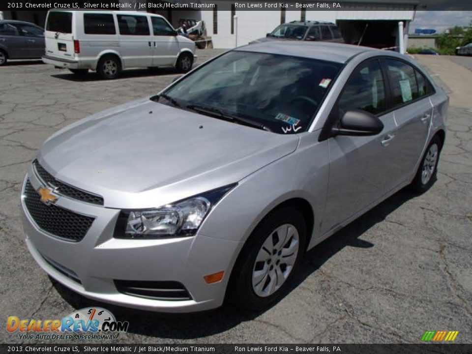 2013 Chevrolet Cruze LS Silver Ice Metallic / Jet Black/Medium Titanium Photo #4