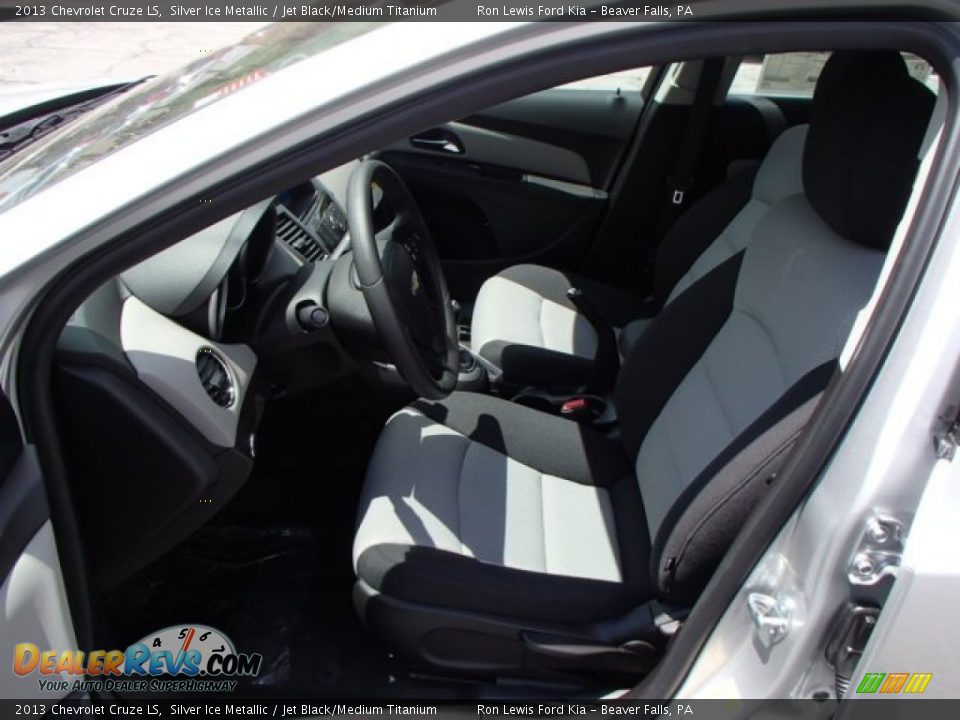 2013 Chevrolet Cruze LS Silver Ice Metallic / Jet Black/Medium Titanium Photo #11