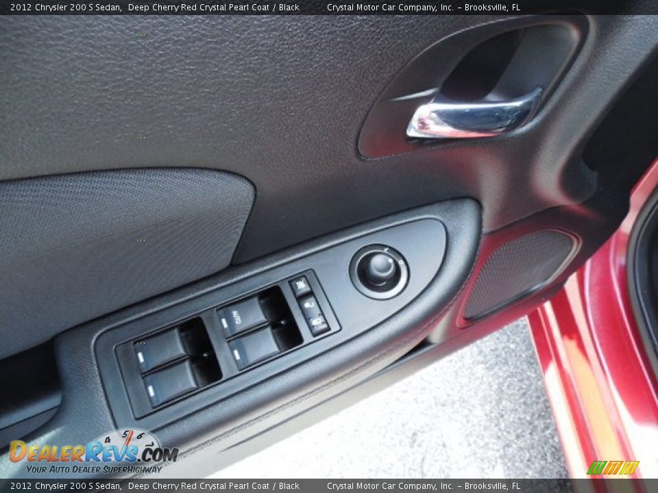2012 Chrysler 200 S Sedan Deep Cherry Red Crystal Pearl Coat / Black Photo #17
