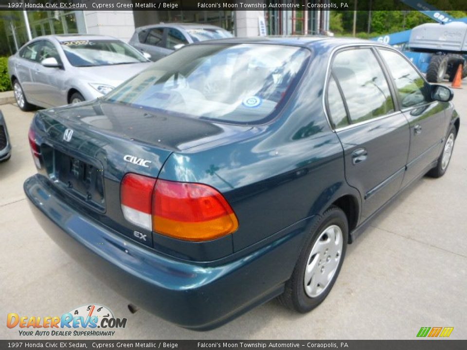 1997 Honda Civic EX Sedan Cypress Green Metallic / Beige Photo #2