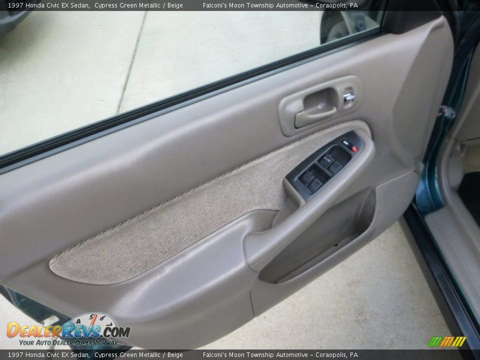 1997 Honda Civic EX Sedan Cypress Green Metallic / Beige Photo #18