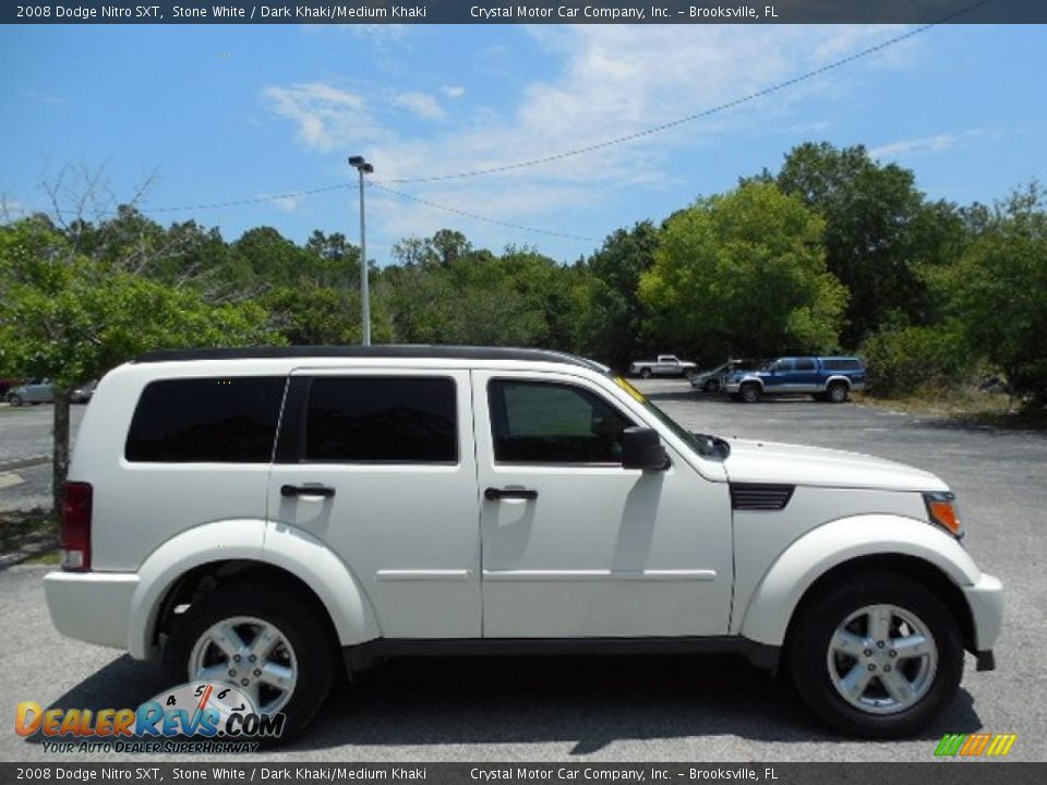 2008 Dodge Nitro SXT Stone White / Dark Khaki/Medium Khaki Photo #9